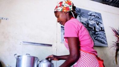 Vagas para (03) cozinheiras salario 8,000.00 mzn