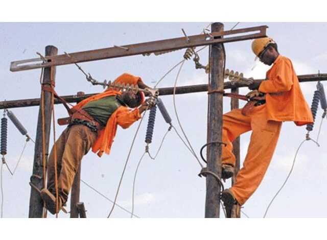 Vaga para eletricista md consultores