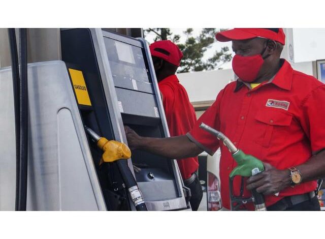 Vaga para bombeiro do posto de gasolina (m/f)