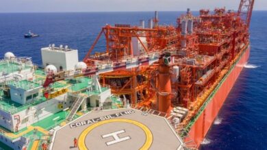 A coral flng sa abre (02) vagas para unidade flutuante